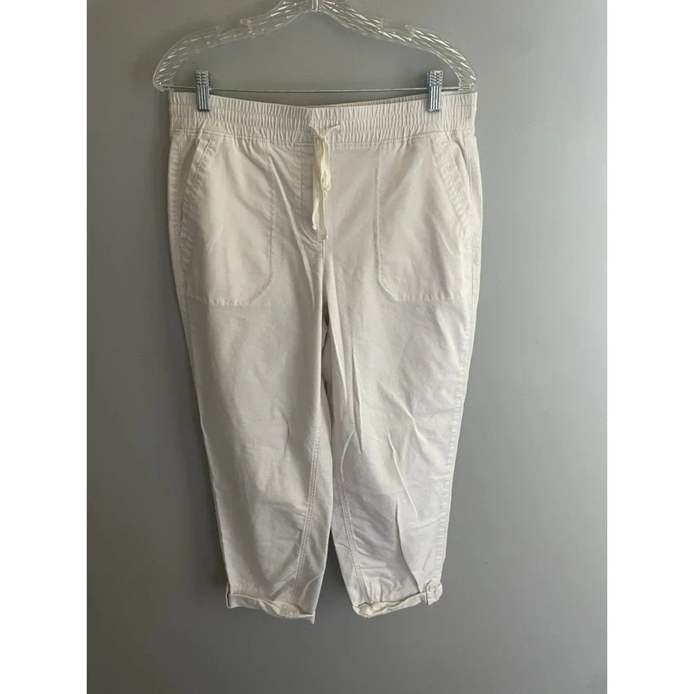 Talbots White Pull-On Crop Pants Medium Tencel Cotton Stretch Casual Capri Pants